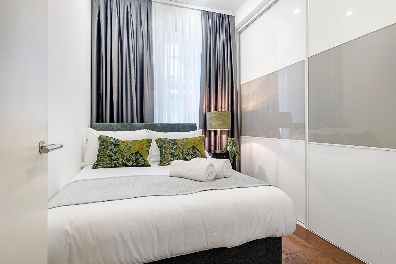 Modern Mayfair Apartments London Exterior photo
